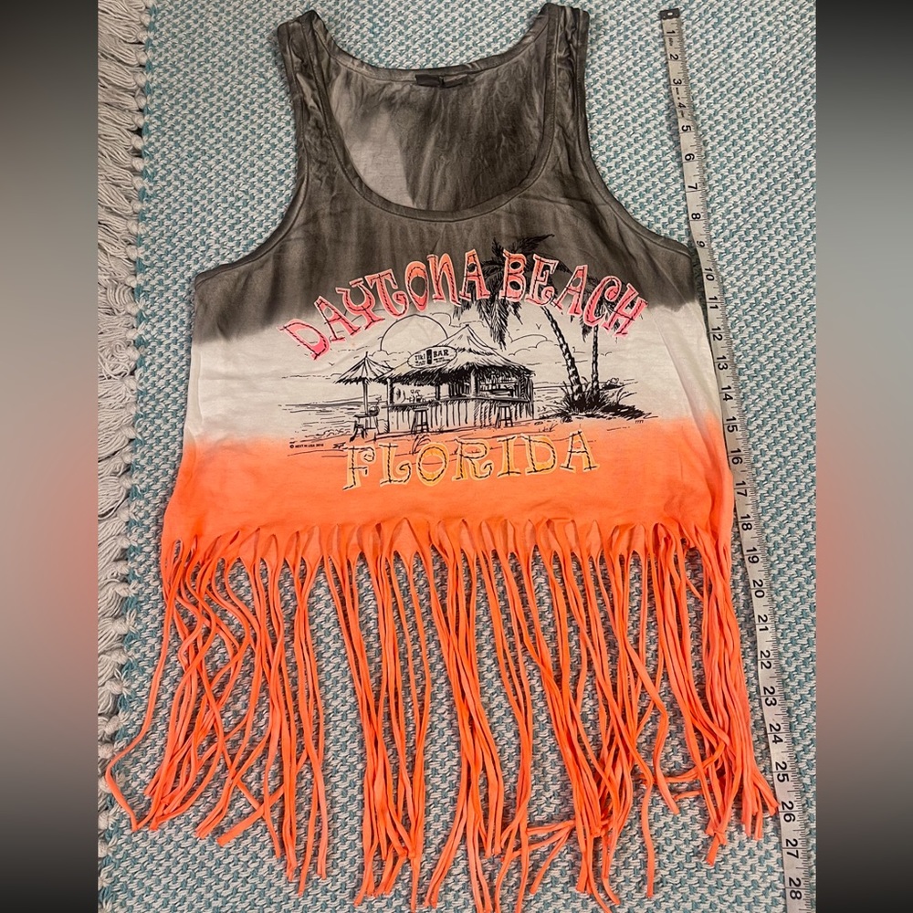 Daytona beach fringe tank top.🌴☀️